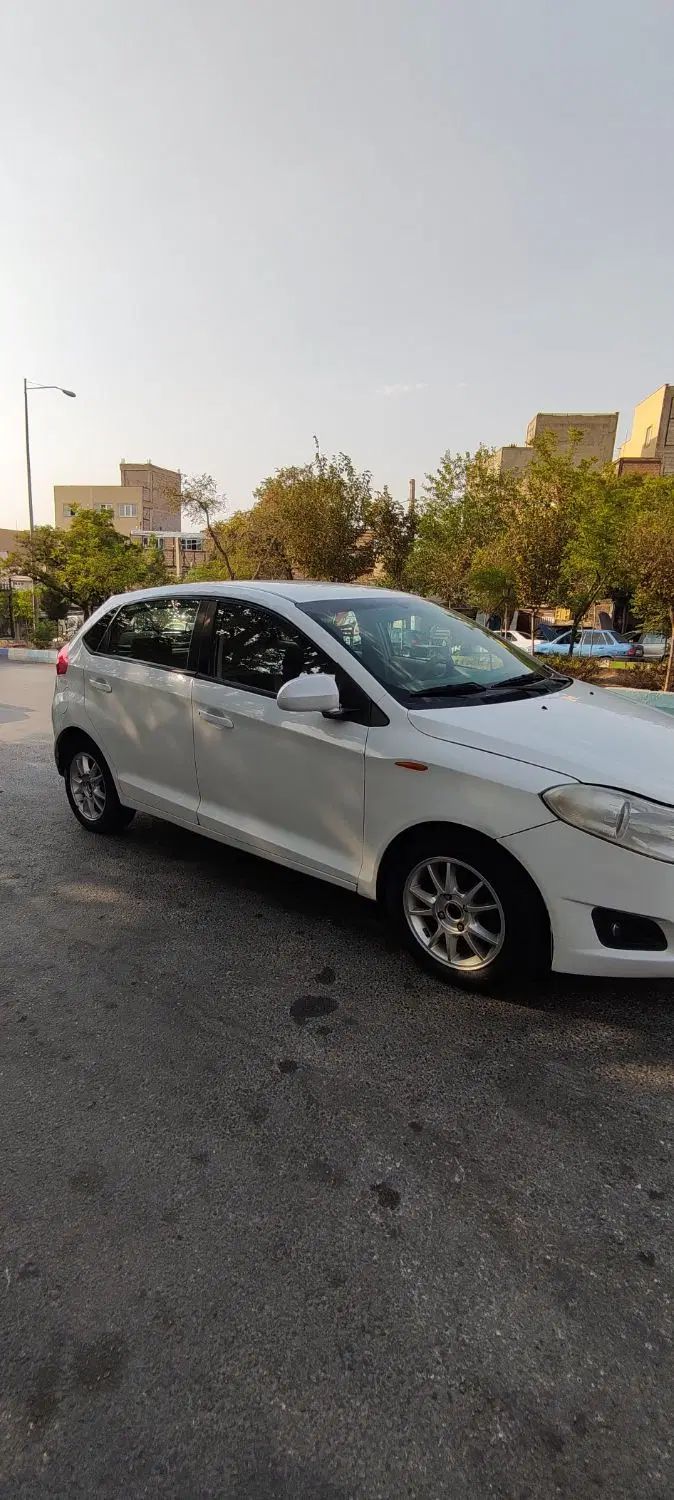 ام وی ام 315 هاچ بک ساده دنده ای - 1391
