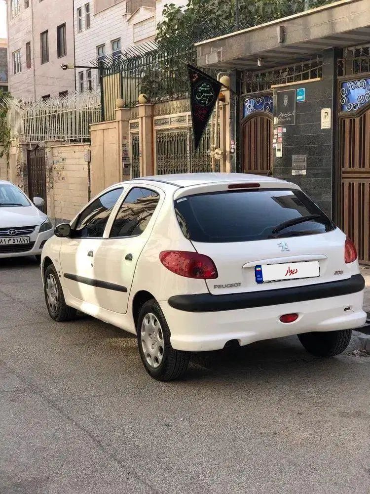 پژو 206 تیپ 2 - 1395