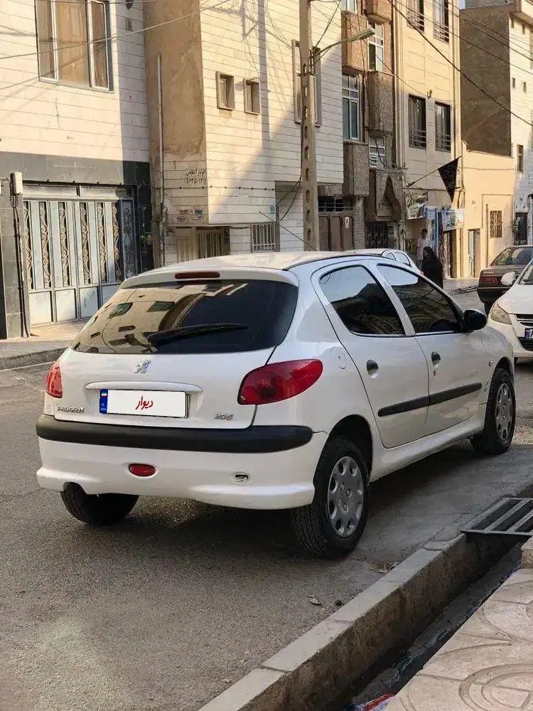 پژو 206 تیپ 2 - 1395