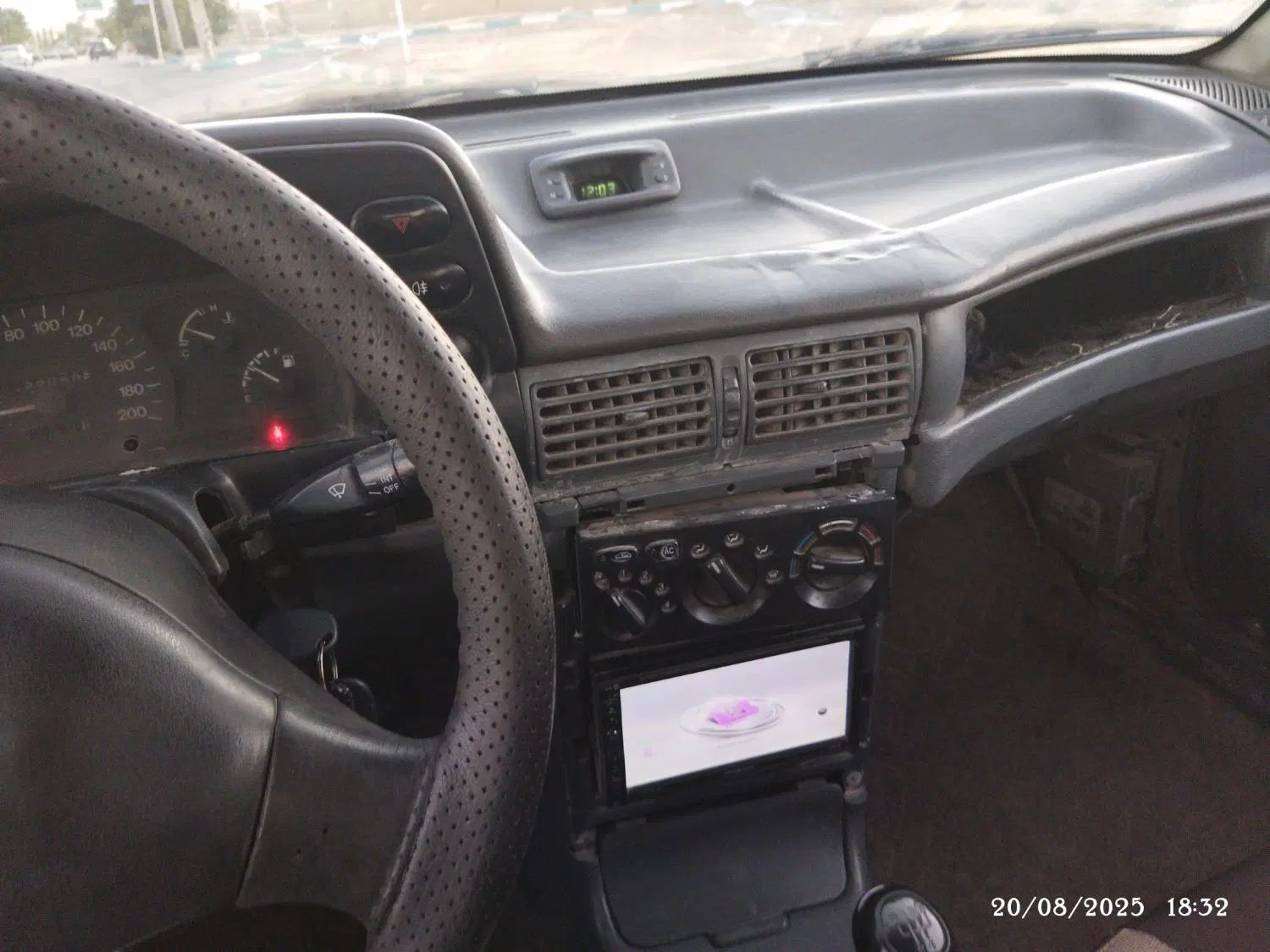 دوو سیلو سدان - 1380