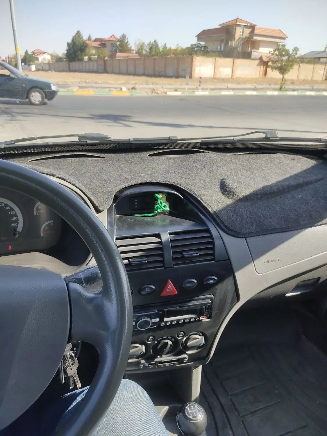 تیبا صندوق دار LX - 1394