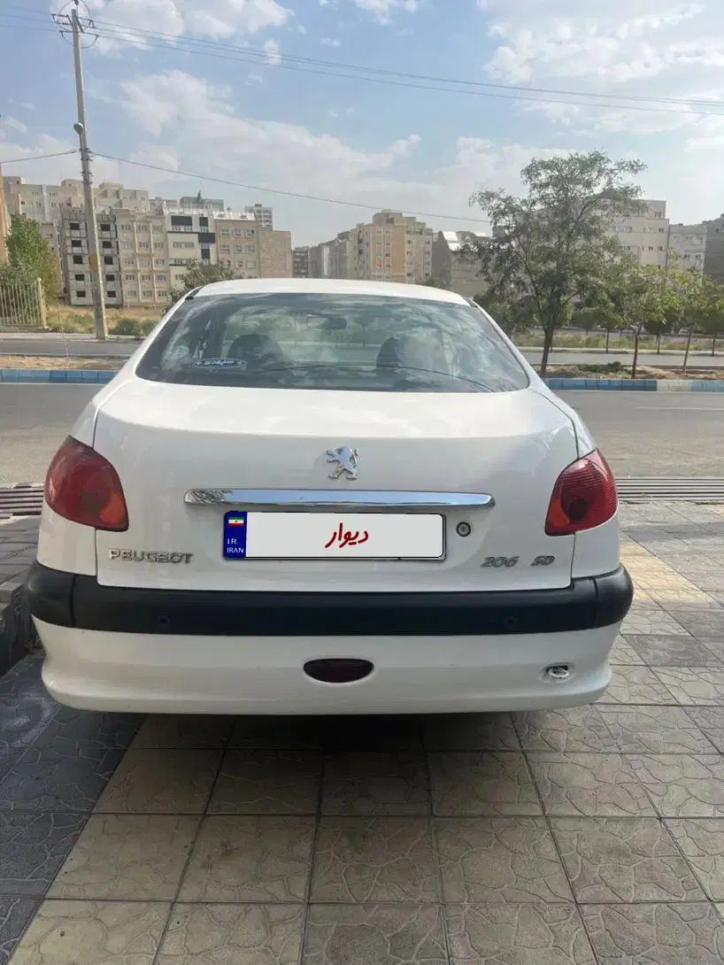 پژو ۲۰۶ صندوق دار v8 - 1395