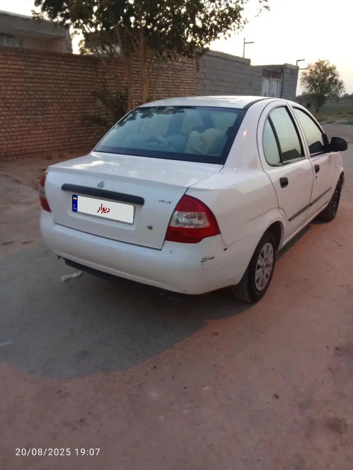 تیبا صندوق دار SX - 1400