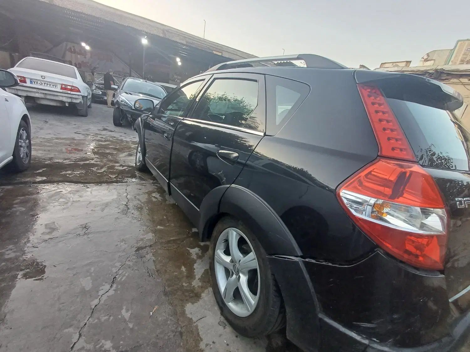 دانگ فنگ H30 کراس اتوماتیک - 1397