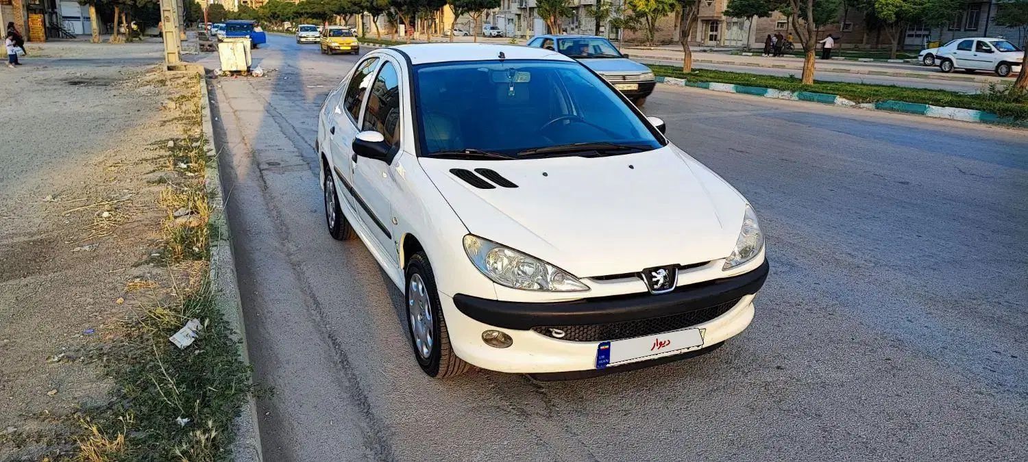 پژو ۲۰۶ صندوق دار v8 - 1394