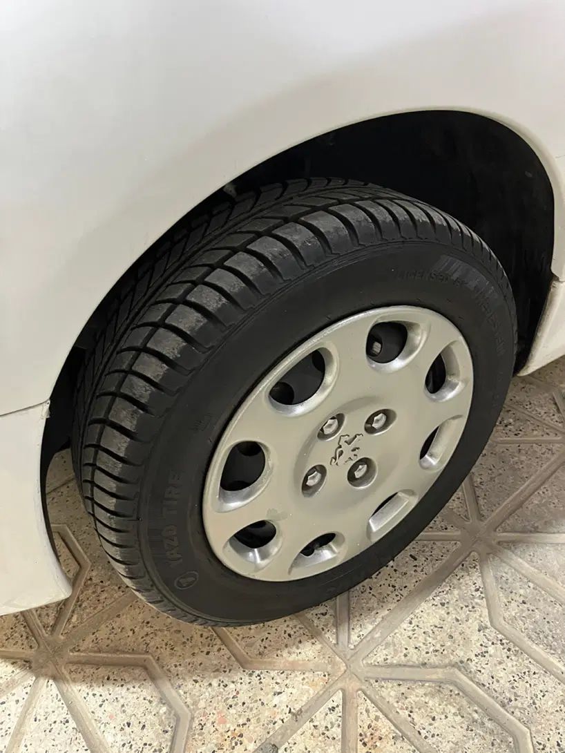 پژو ۲۰۶ صندوق دار v8 - 1397