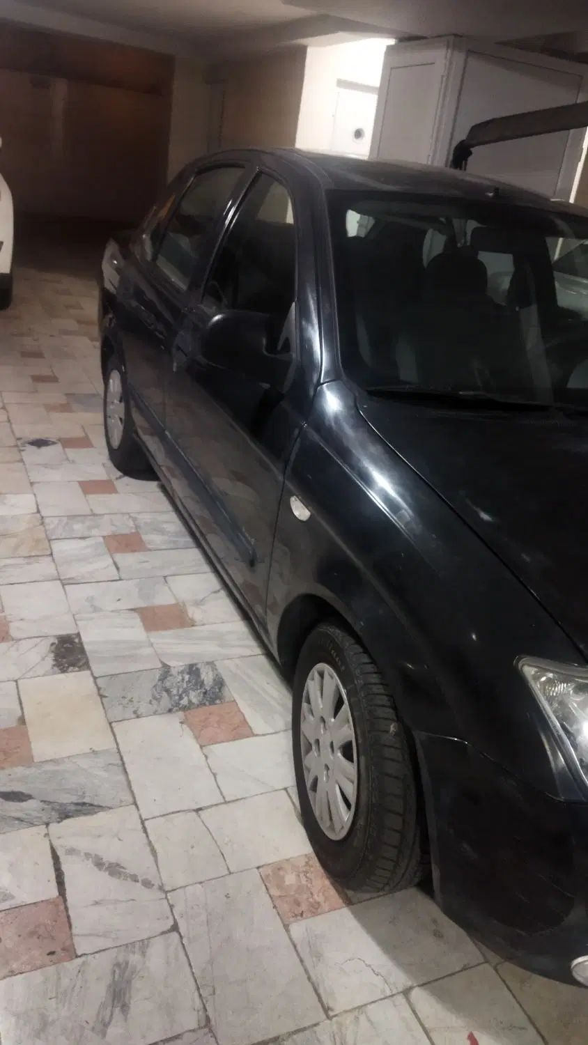 تیبا صندوق دار SX - 1393