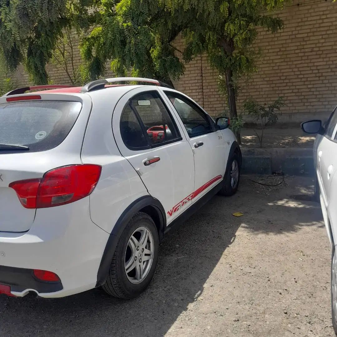 کوییک R دنده‌ای - 1399