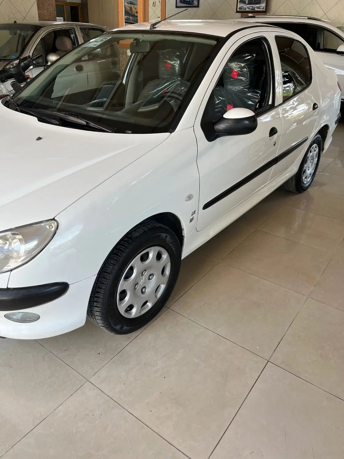 پژو ۲۰۶ صندوق دار v8 - 1394