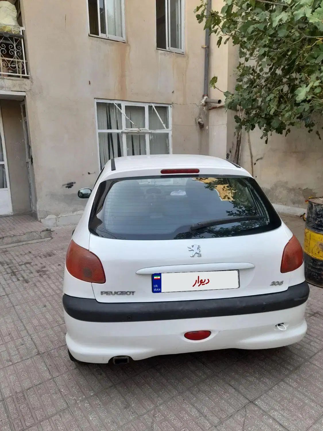 پژو 206 تیپ 5 - 1395