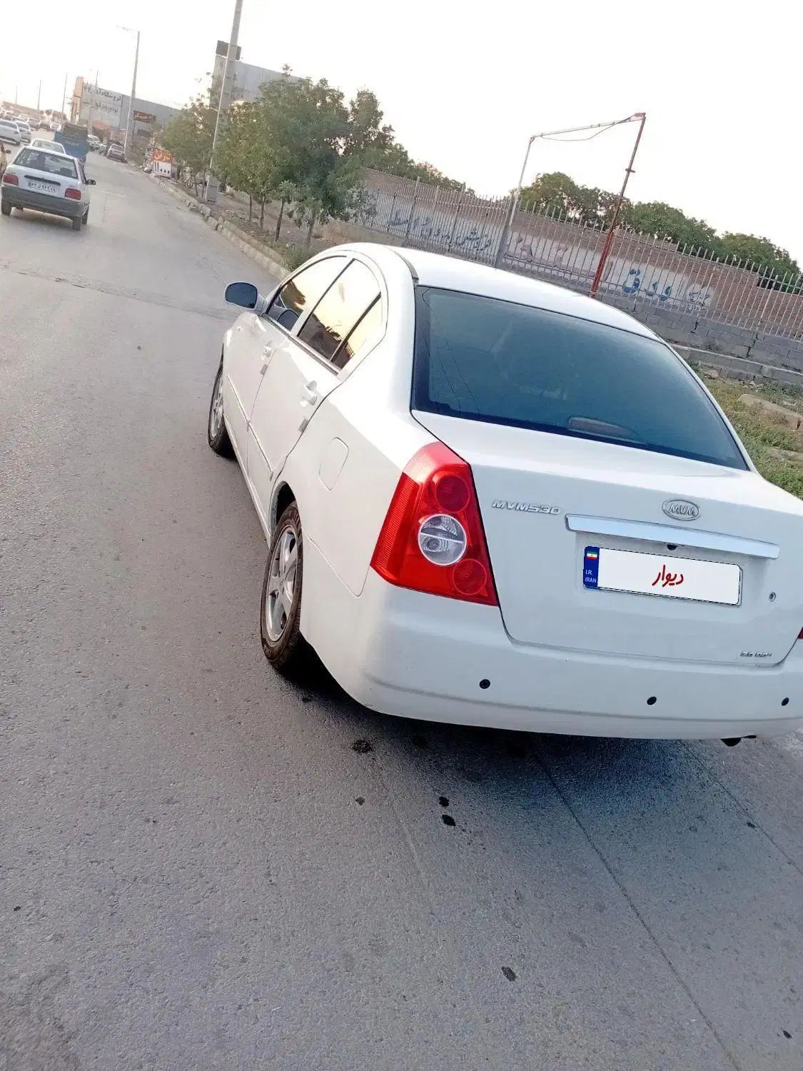 ام وی ام 530 دنده ای - 1390