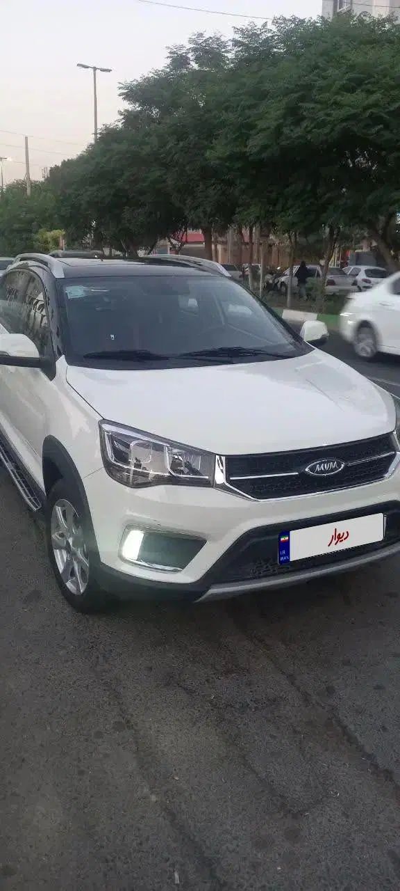 ام وی ام X22 دنده ای اسپرت لاکچری - 1402