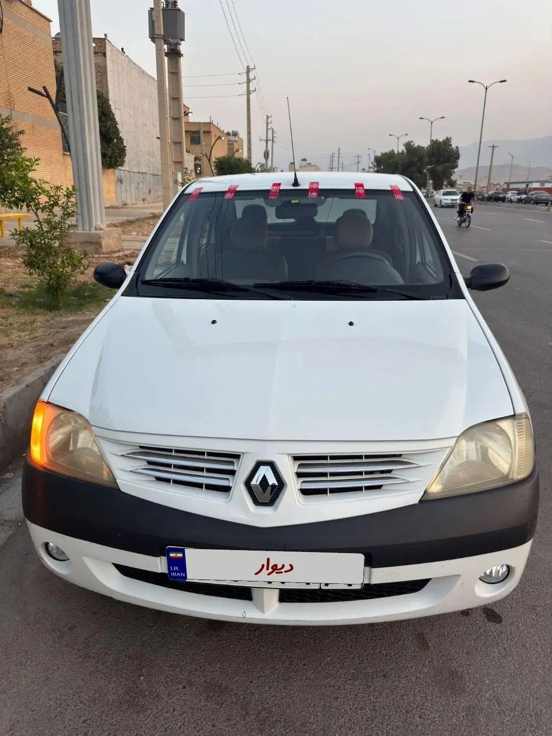 رنو تندر 90 E2 - 1396