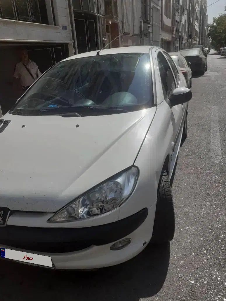 پژو ۲۰۶ صندوق دار v8 - 1396
