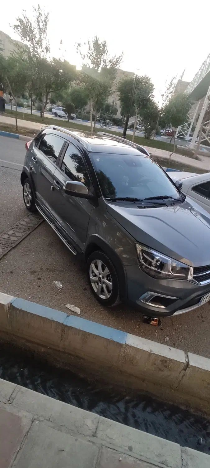 ام وی ام X22 دنده ای اسپرت لاکچری - 1401