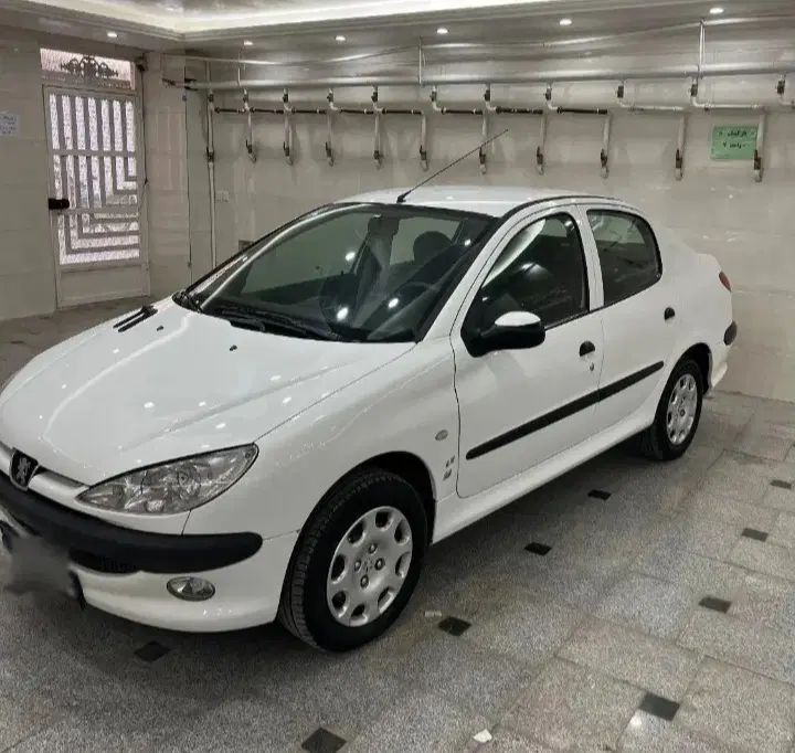 پژو ۲۰۶ صندوق دار v8 - 1394