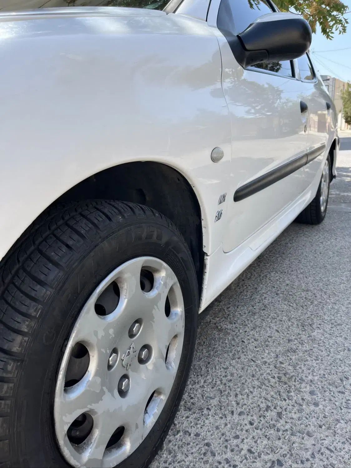 پژو ۲۰۶ صندوق دار v8 - 1397