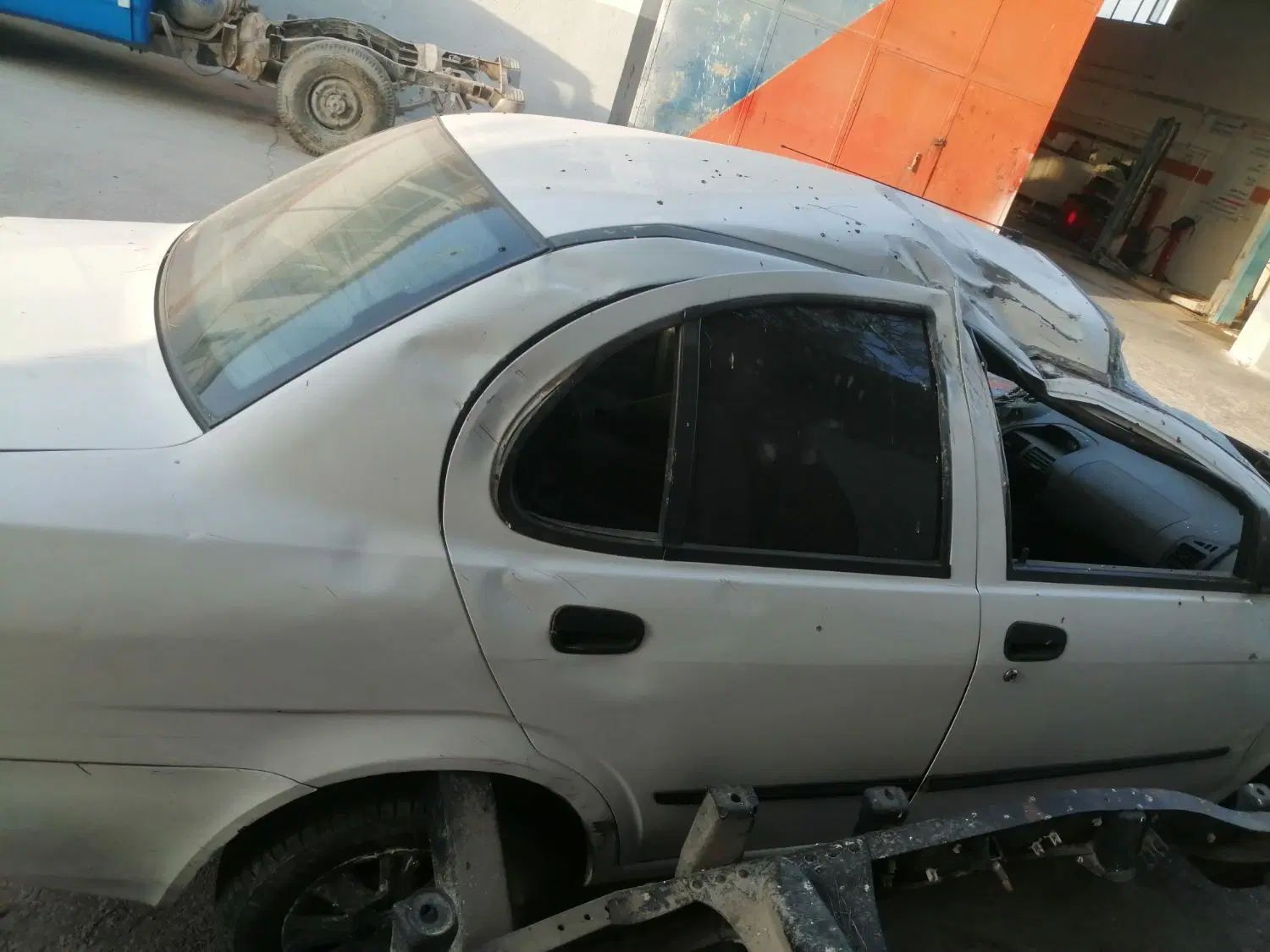 تیبا صندوق دار SL - 1392
