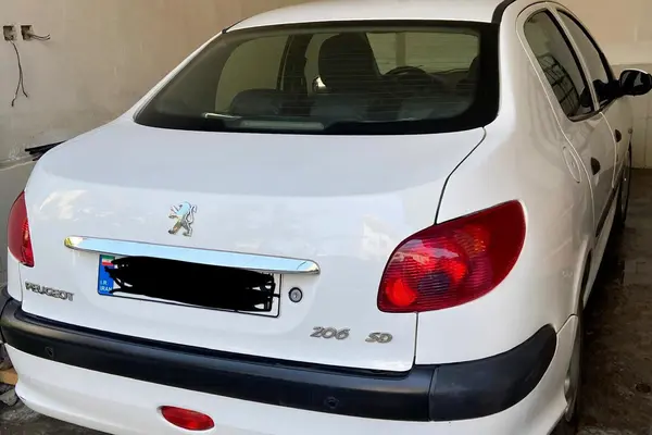 پژو ۲۰۶ صندوق دار v8 - 1394