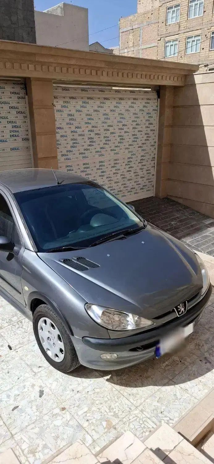 پژو ۲۰۶ صندوق دار v8 - 1394