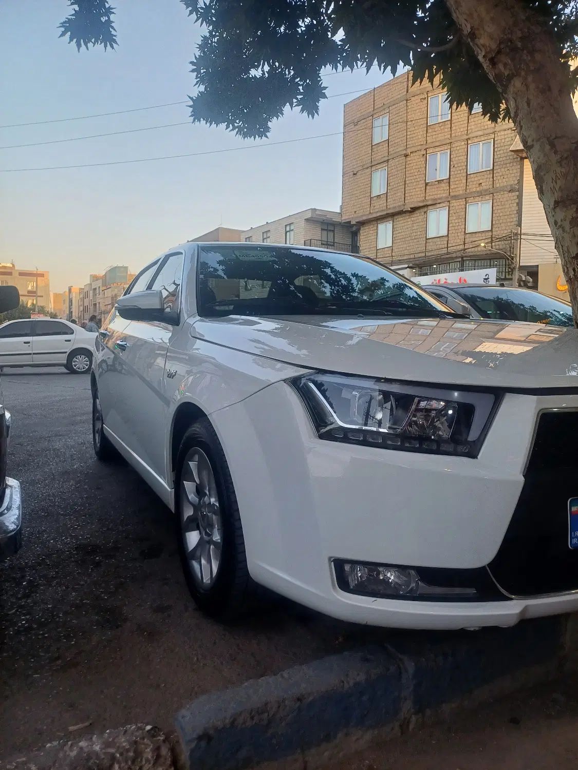 دنا پلاس توربو اتوماتیک - 1400
