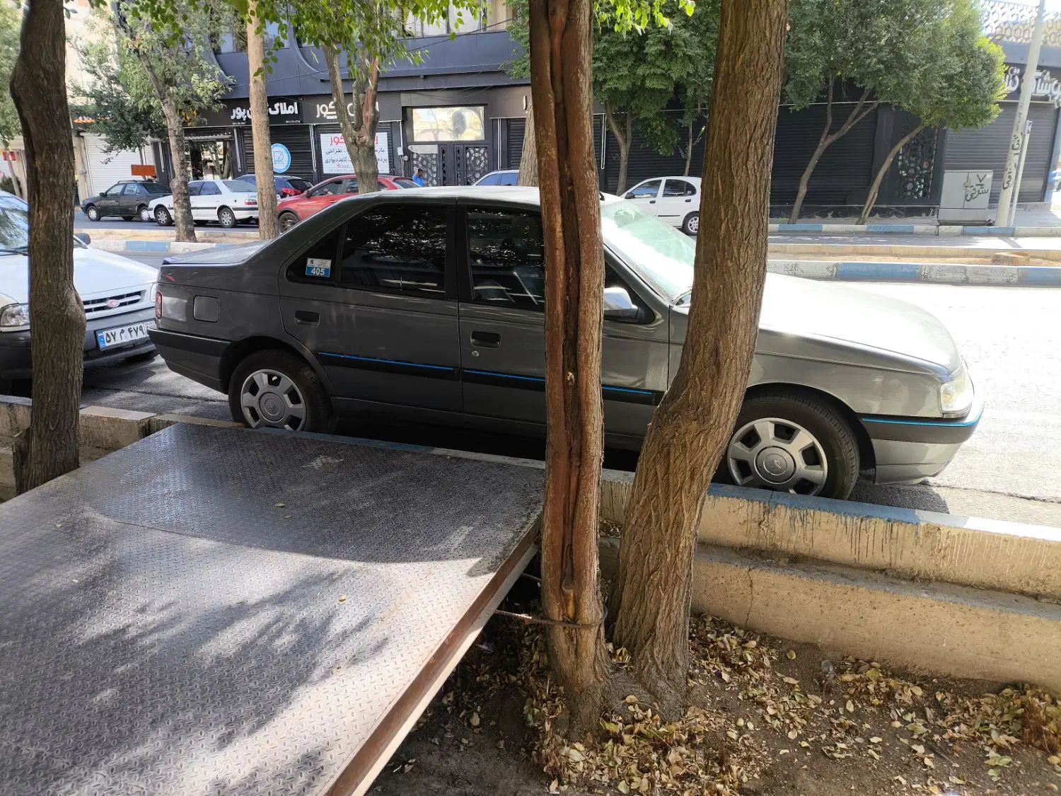 پژو 405 SLX بنزینی TU5 - 1391