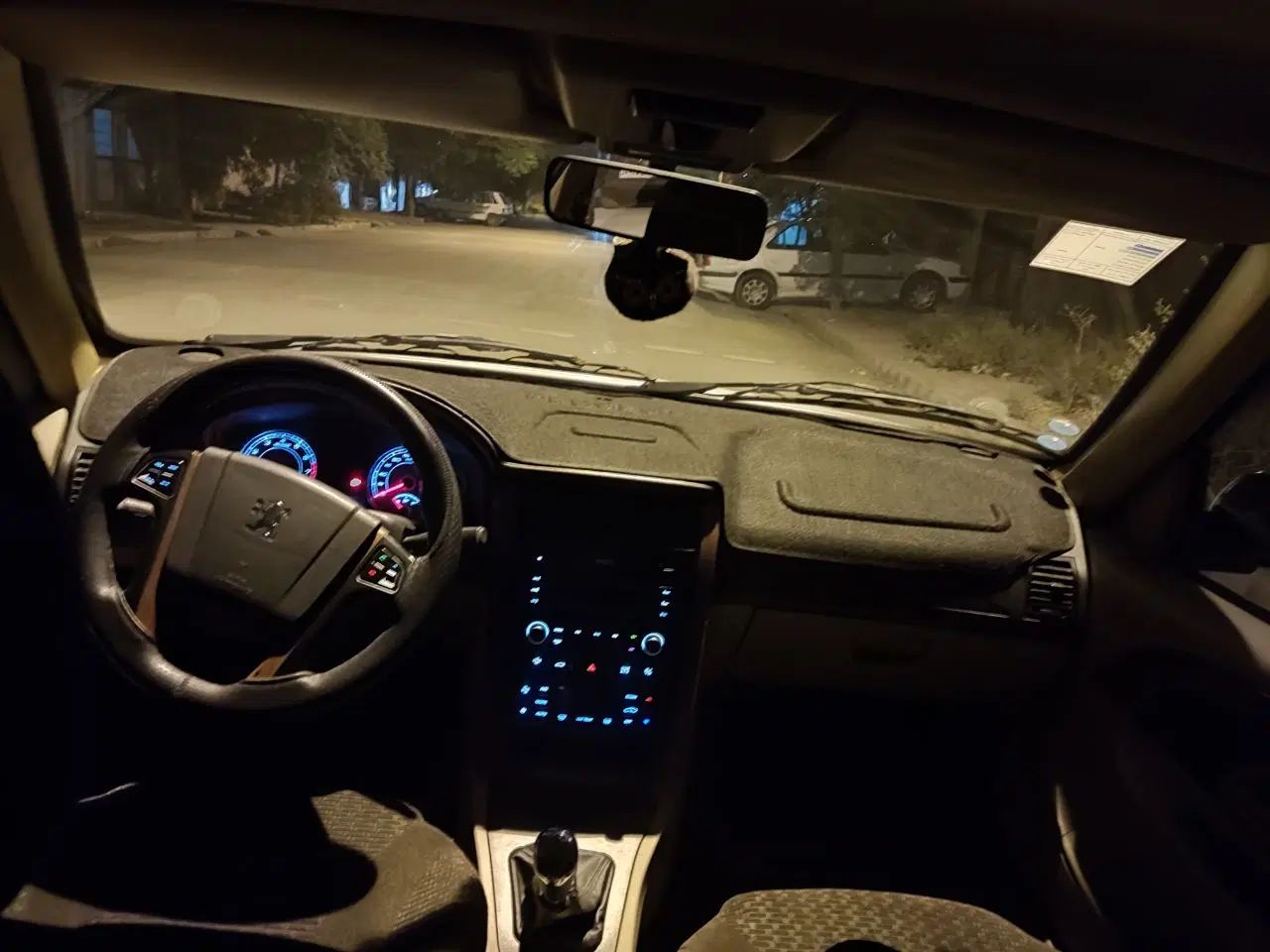 پژو پارس سال - 1401