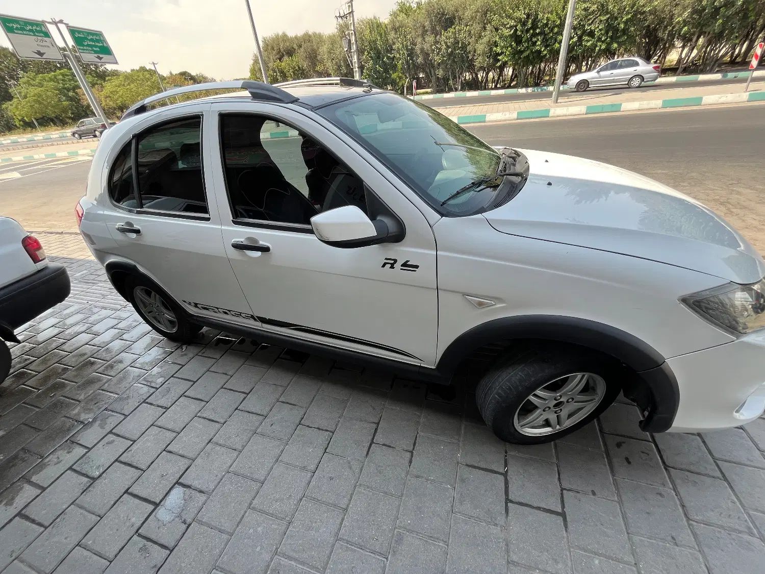 کوییک R دنده‌ای - 1399
