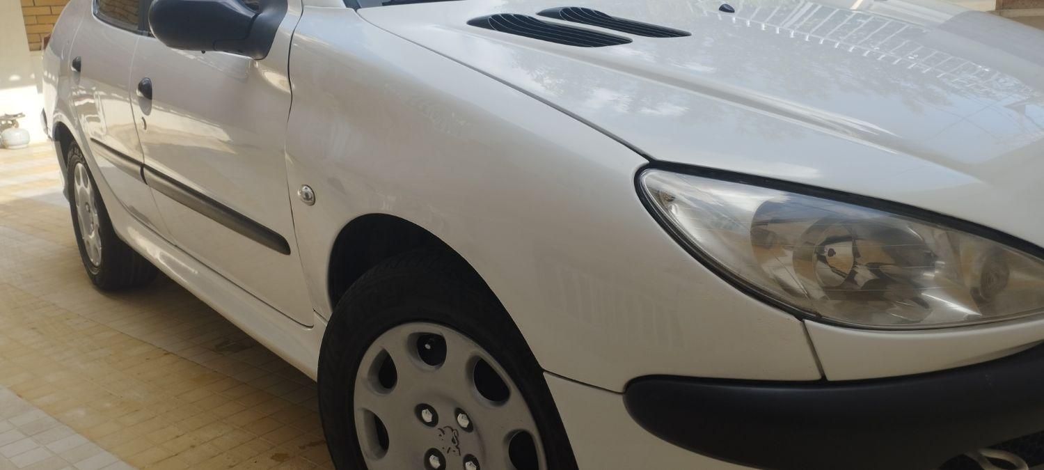 پژو ۲۰۶ صندوق دار v8 - 1386
