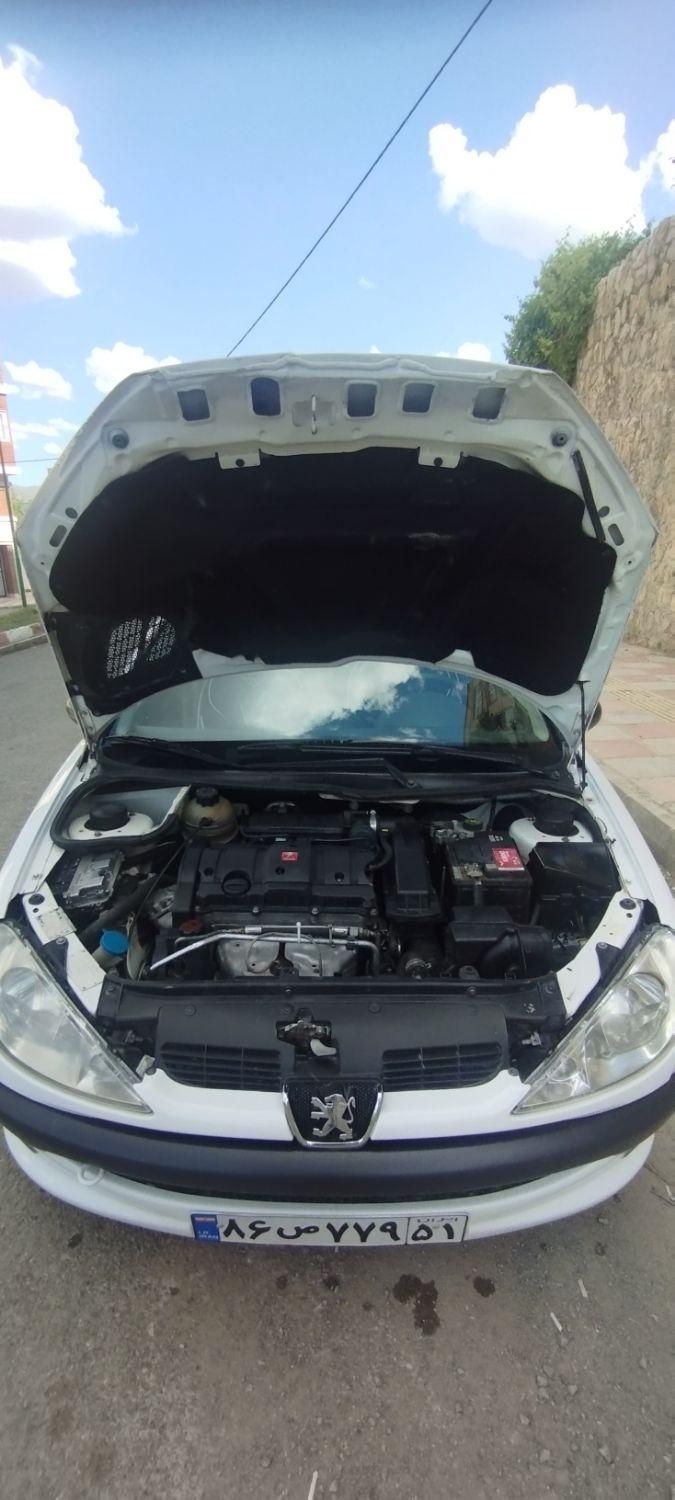پژو ۲۰۶ صندوق دار v8 - 1386