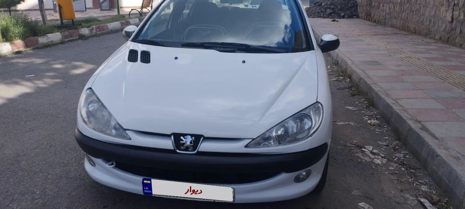 پژو ۲۰۶ صندوق دار v8 - 1386