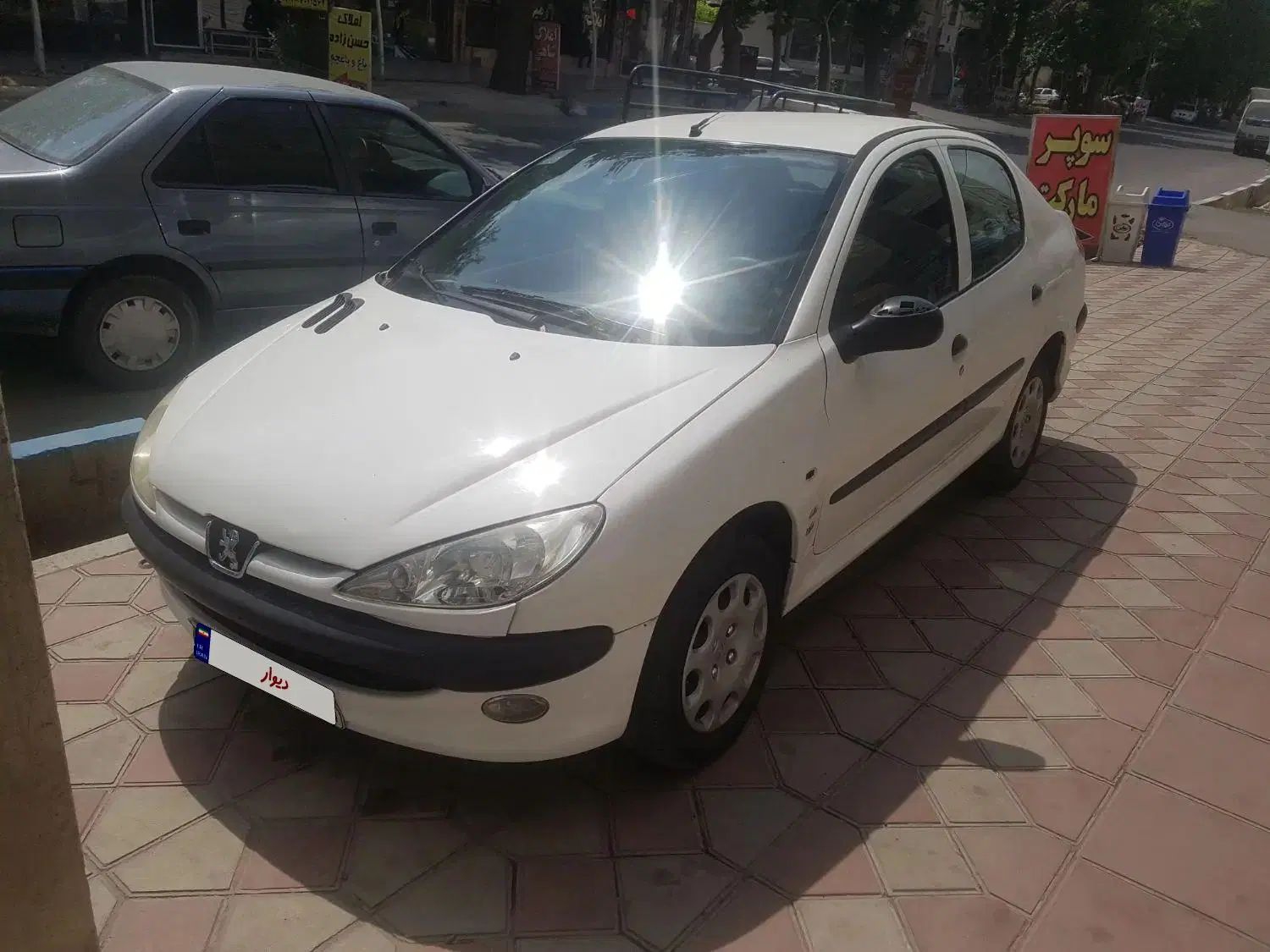 پژو ۲۰۶ صندوق دار v8 - 1393