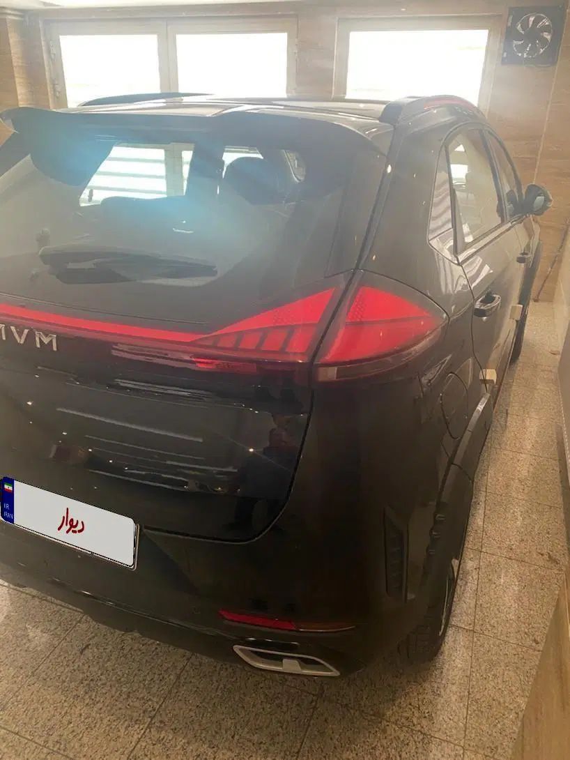 ام وی ام X33 کراس دنده‌ای - 1403