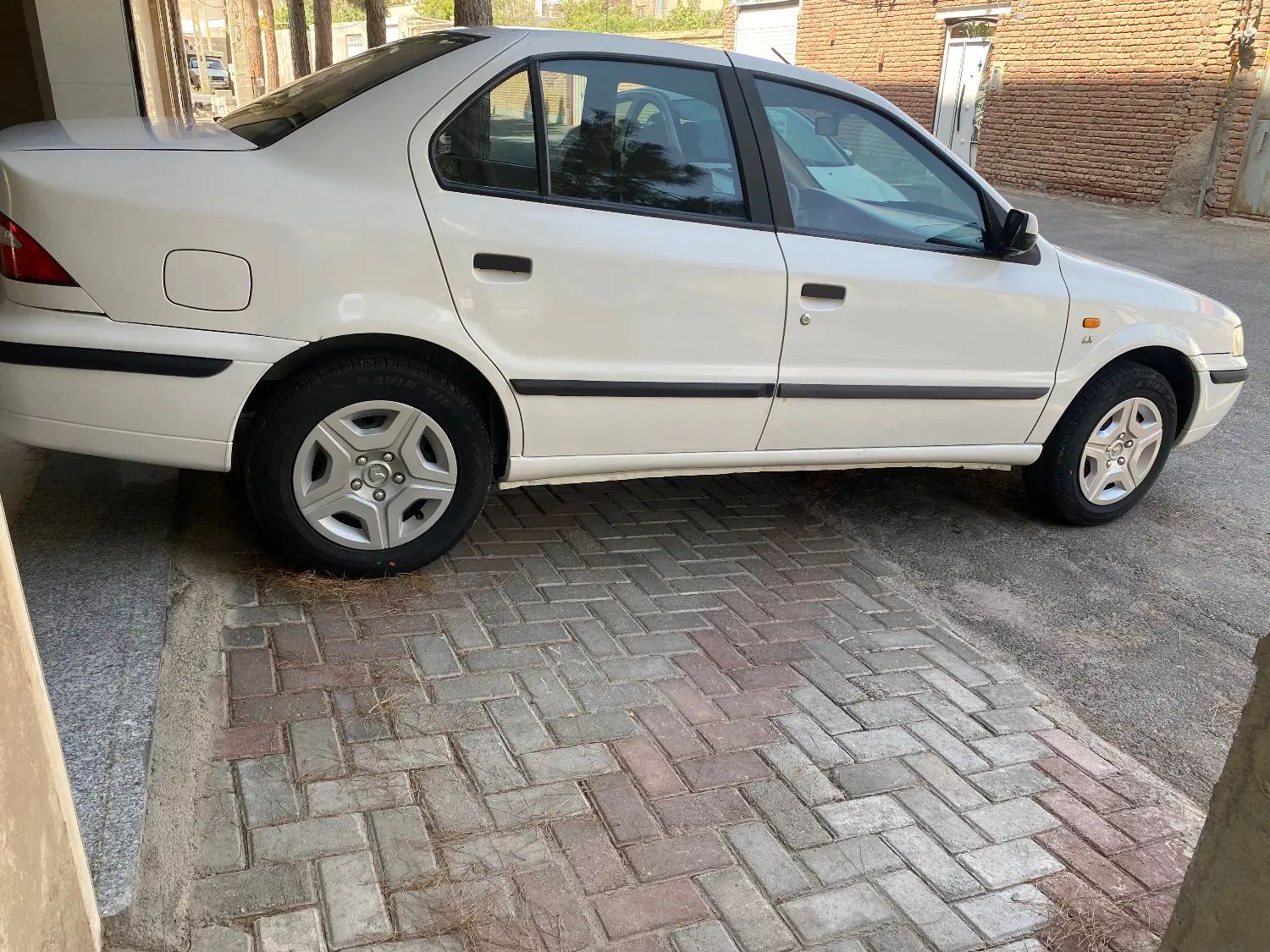 سمند LX XU7 - 1395