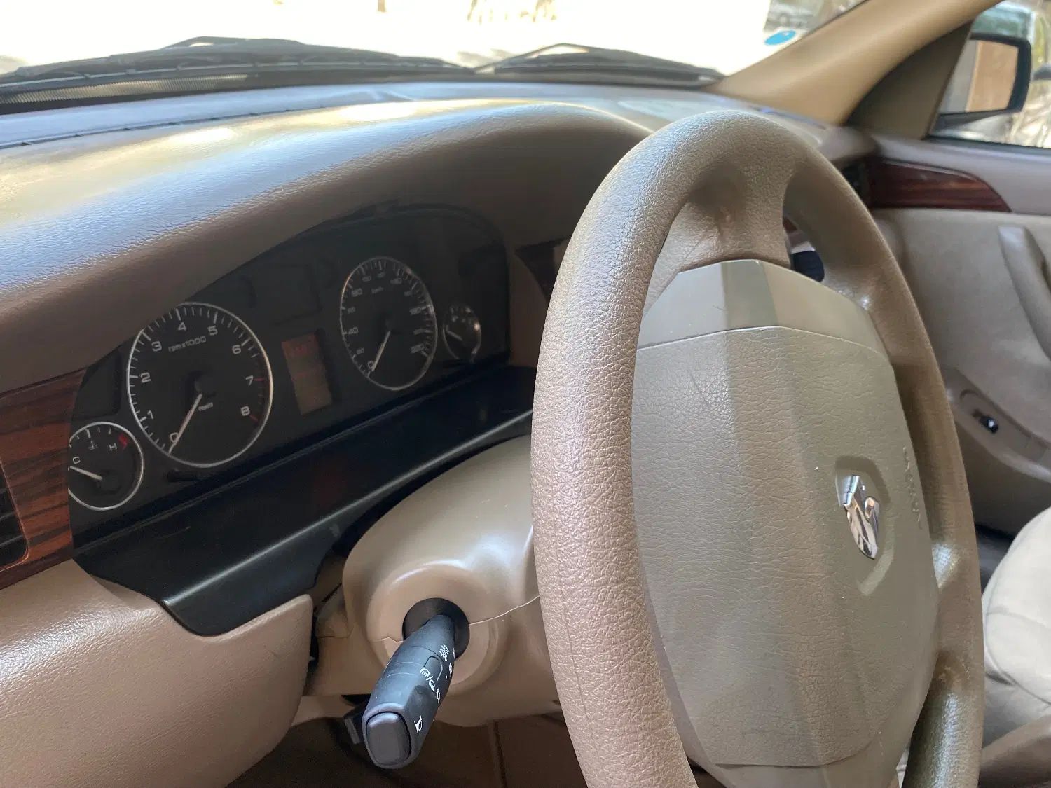 سمند LX XU7 - 1395