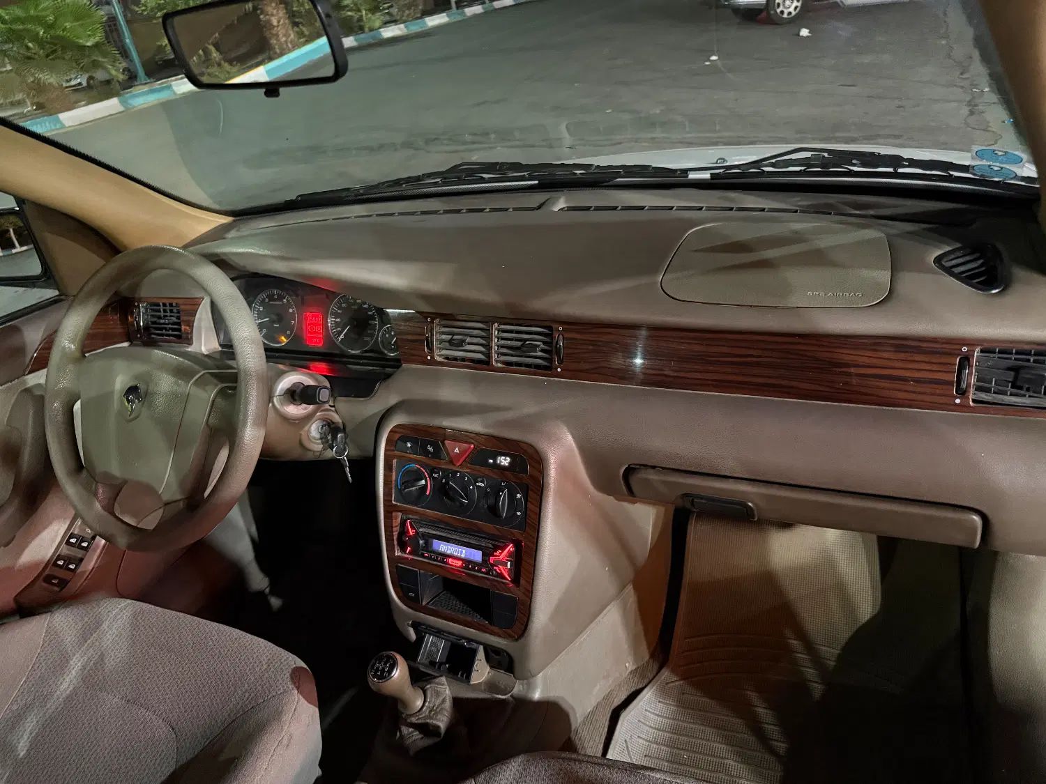 سمند LX XU7 - 1396