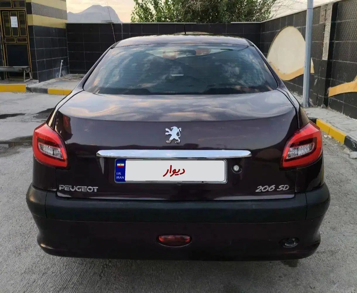 پژو ۲۰۶ صندوق دار v8 - 1392