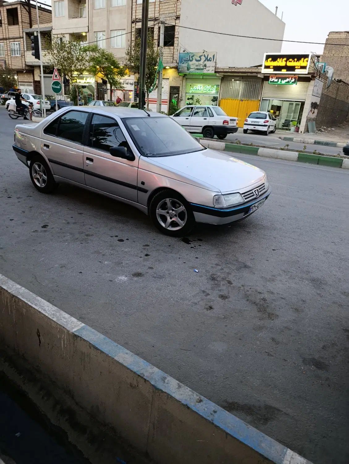 پژو 405 GLX - 1383