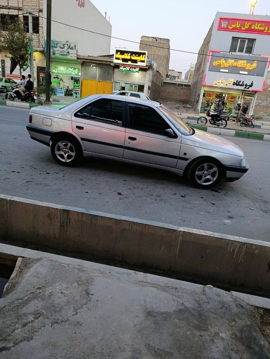 خودرو پژو، 405 آگهی ann_20228221
