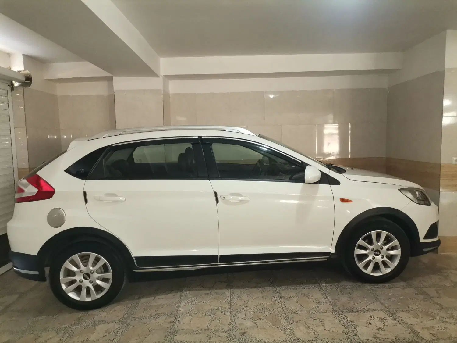 ام وی ام 315 هاچ بک اسپرت اکسلنت - 1398