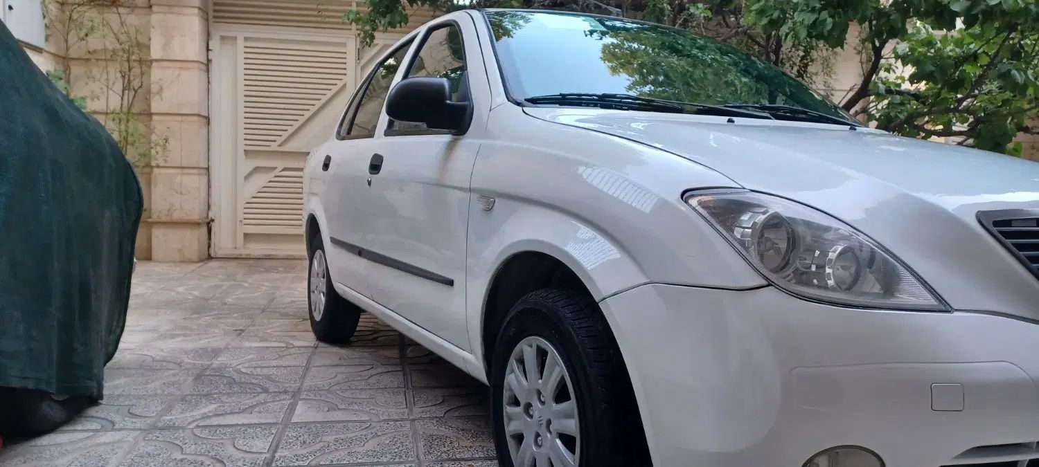 تیبا صندوق دار EX - 1395