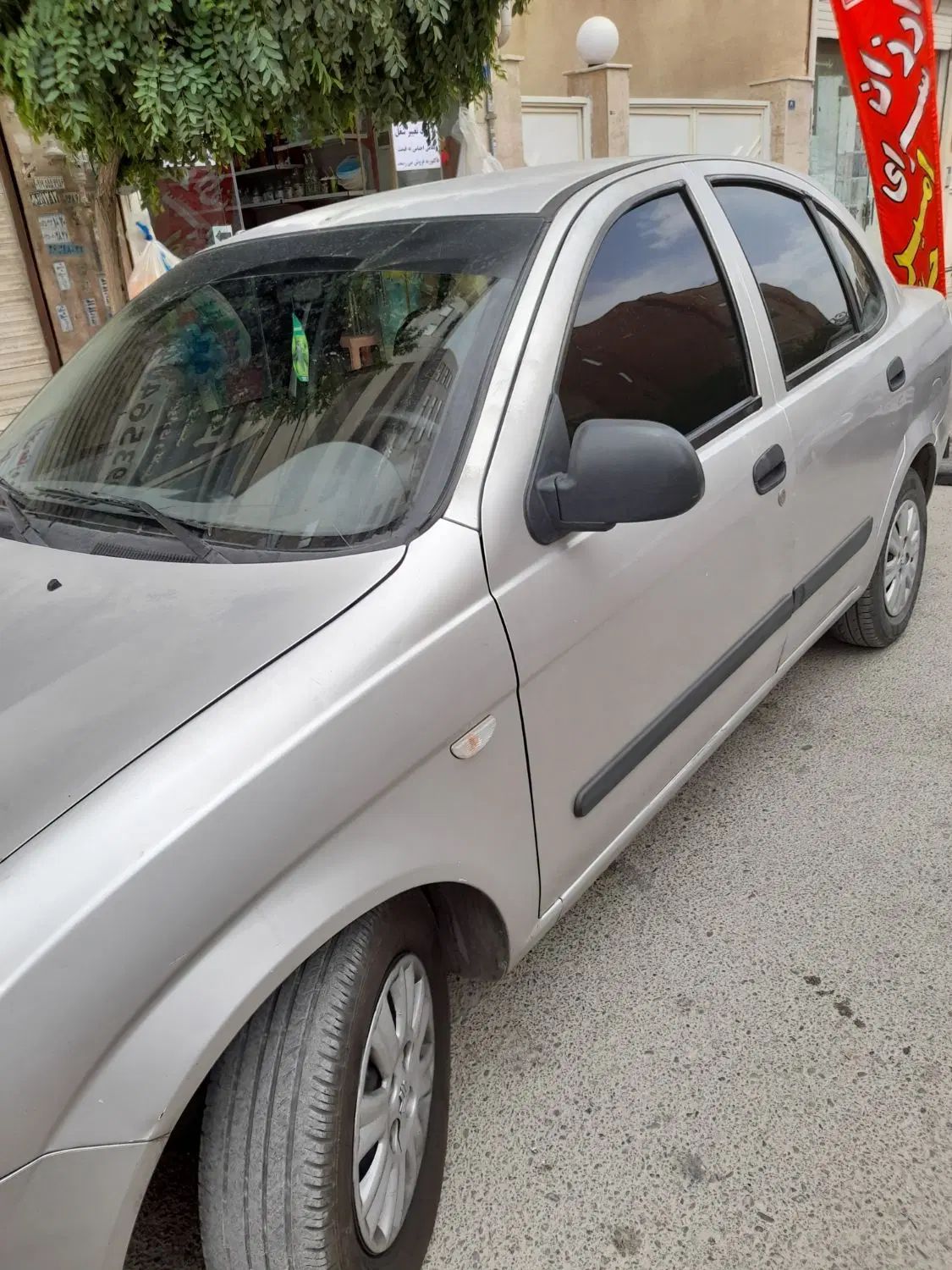 تیبا صندوق دار SX - 1393