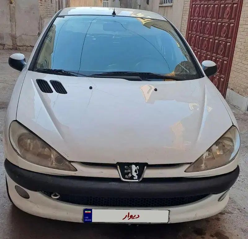 پژو ۲۰۶ صندوق دار v8 - 1395