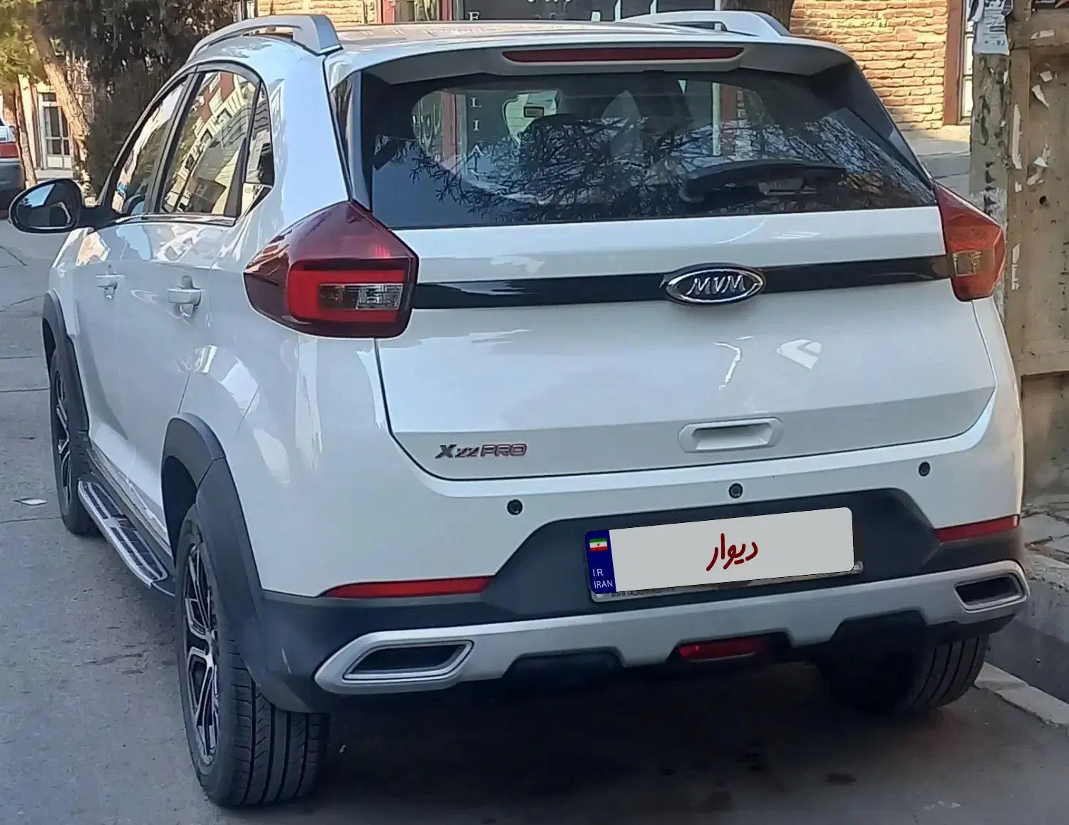 ام وی ام X22 پرو دنده‌ای - 1402