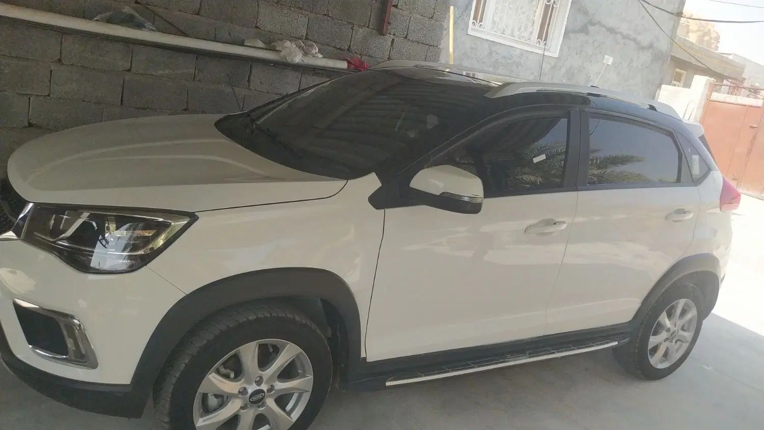 ام وی ام X22 دنده ای اسپرت لاکچری - 1402