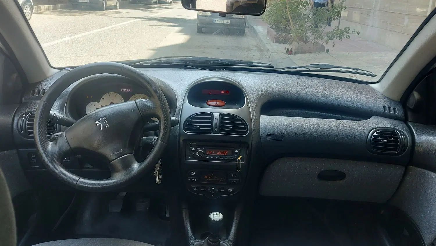 پژو ۲۰۶ صندوق دار v8 - 1386