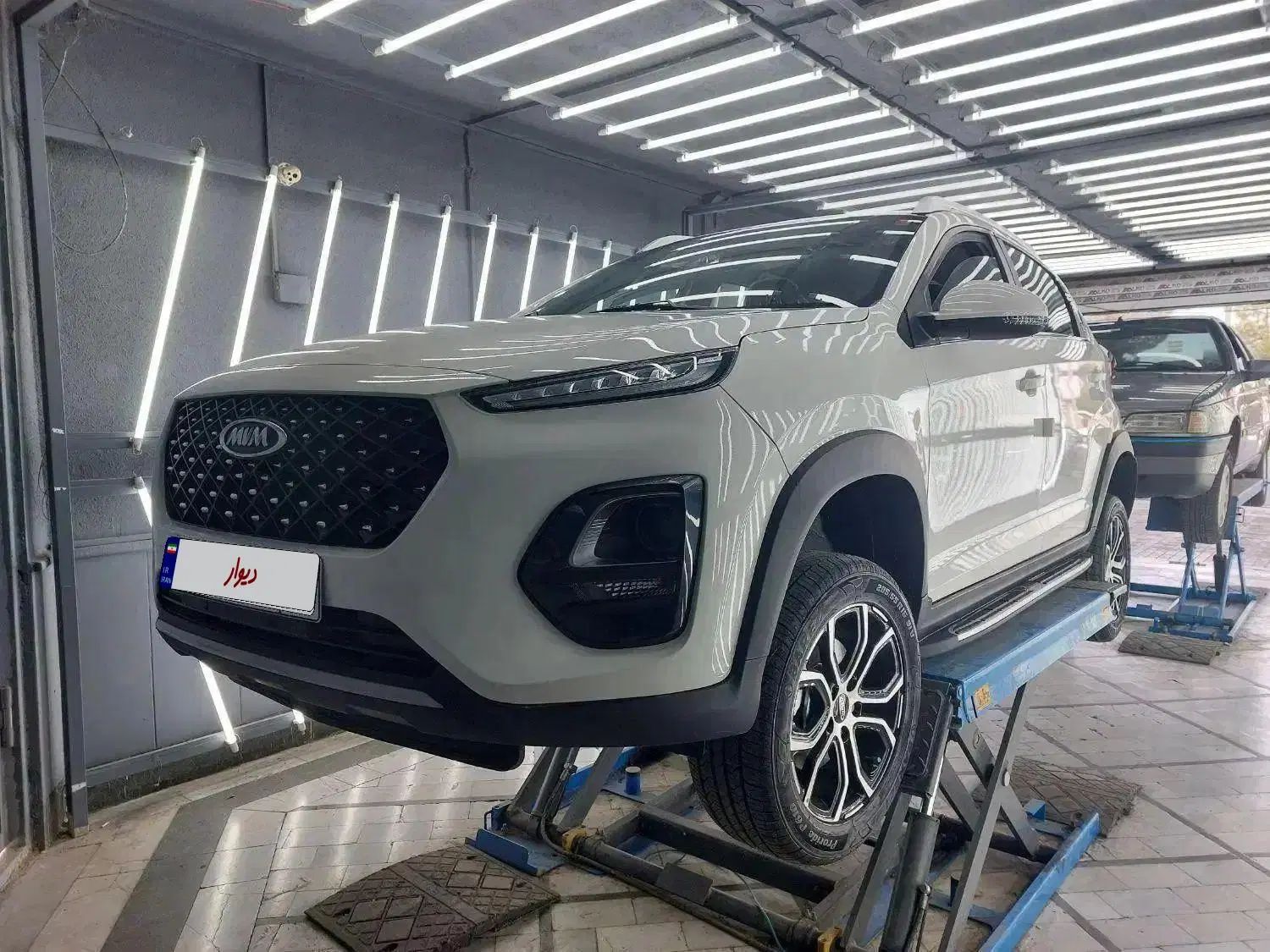 ام وی ام X22 پرو اتوماتیک اکسلنت - 1403