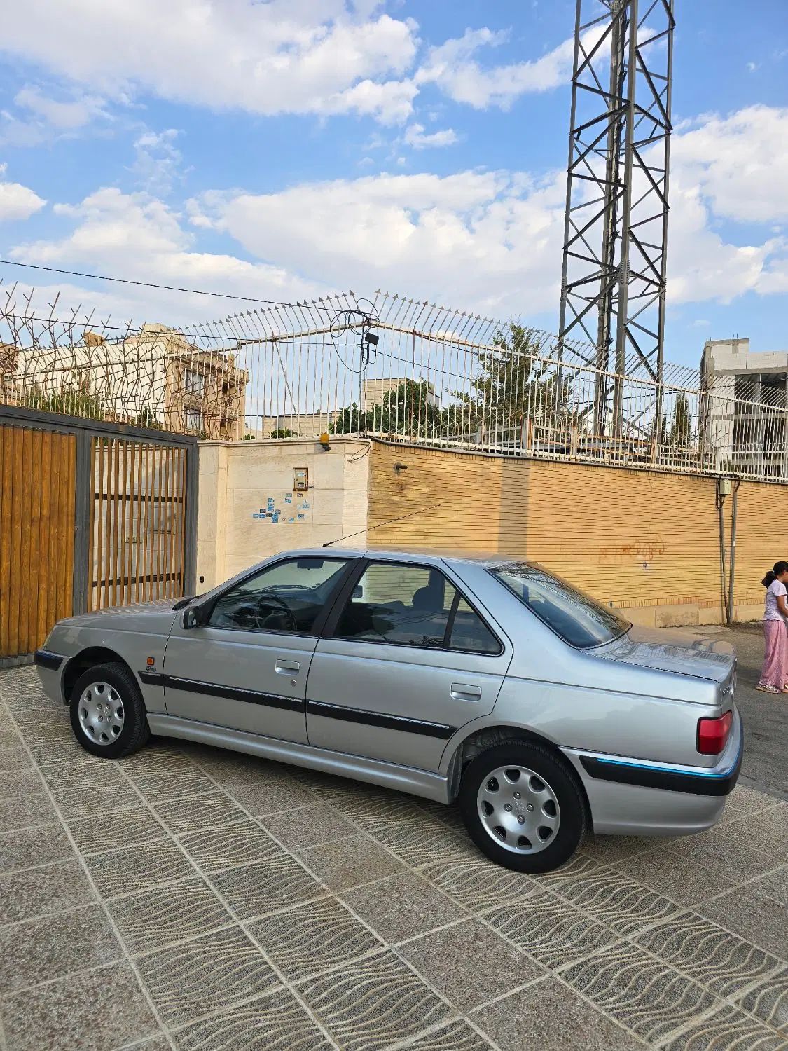 پژو پارس XU7ساده - 1385
