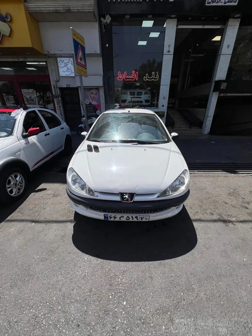 پژو ۲۰۶ صندوق دار v8 - 1390