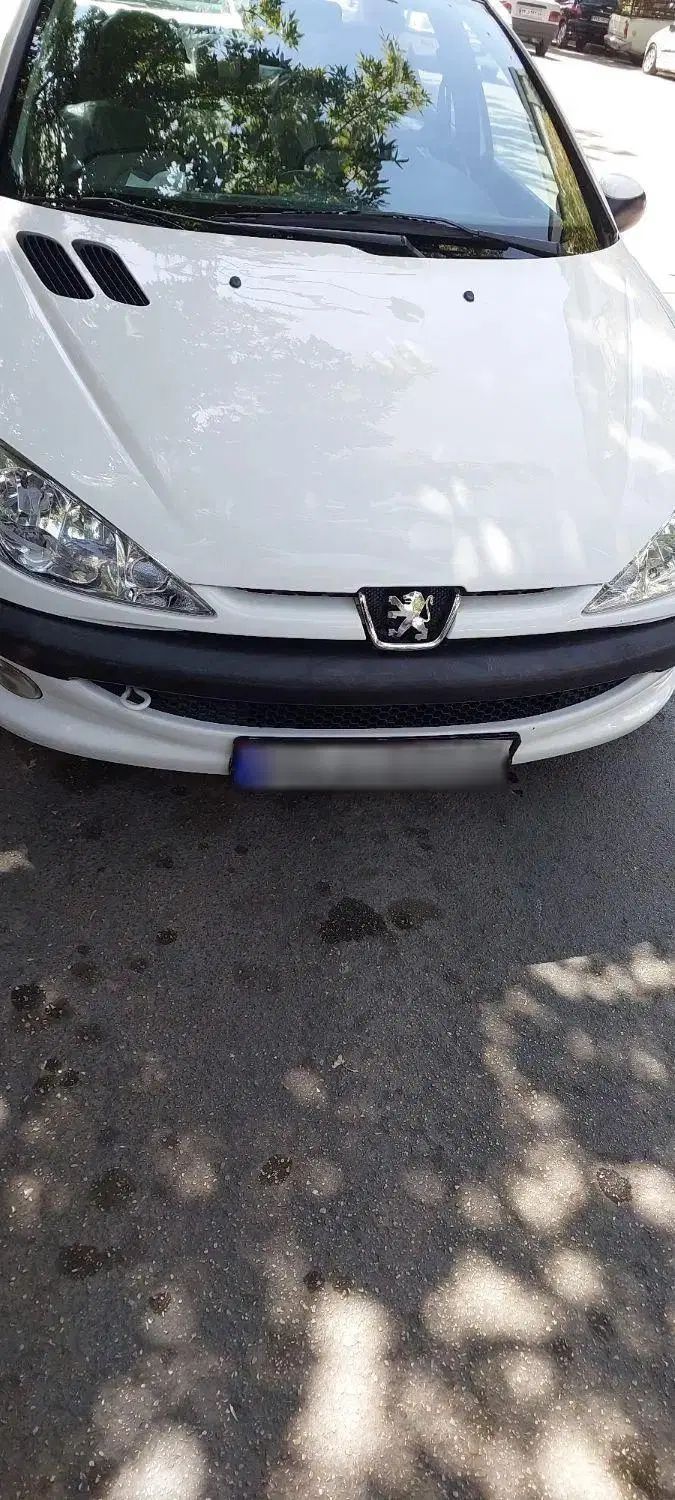 پژو ۲۰۶ صندوق دار v8 - 1397